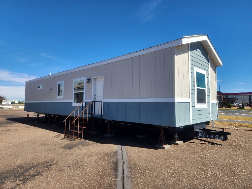 triple‑wide, family size homes, resized, solar, clearance, snowbird housing