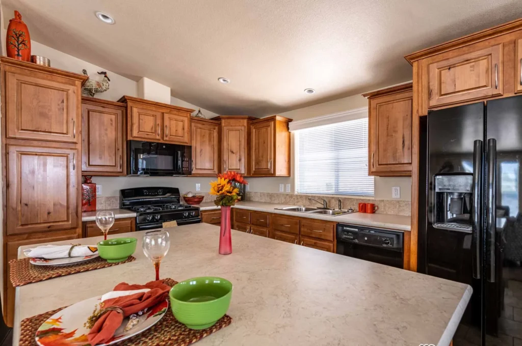 55+ communities AZ, appliances, vinyl floors Arizona, cavco phoenix westin porch manufactured homes, landscaping, carport